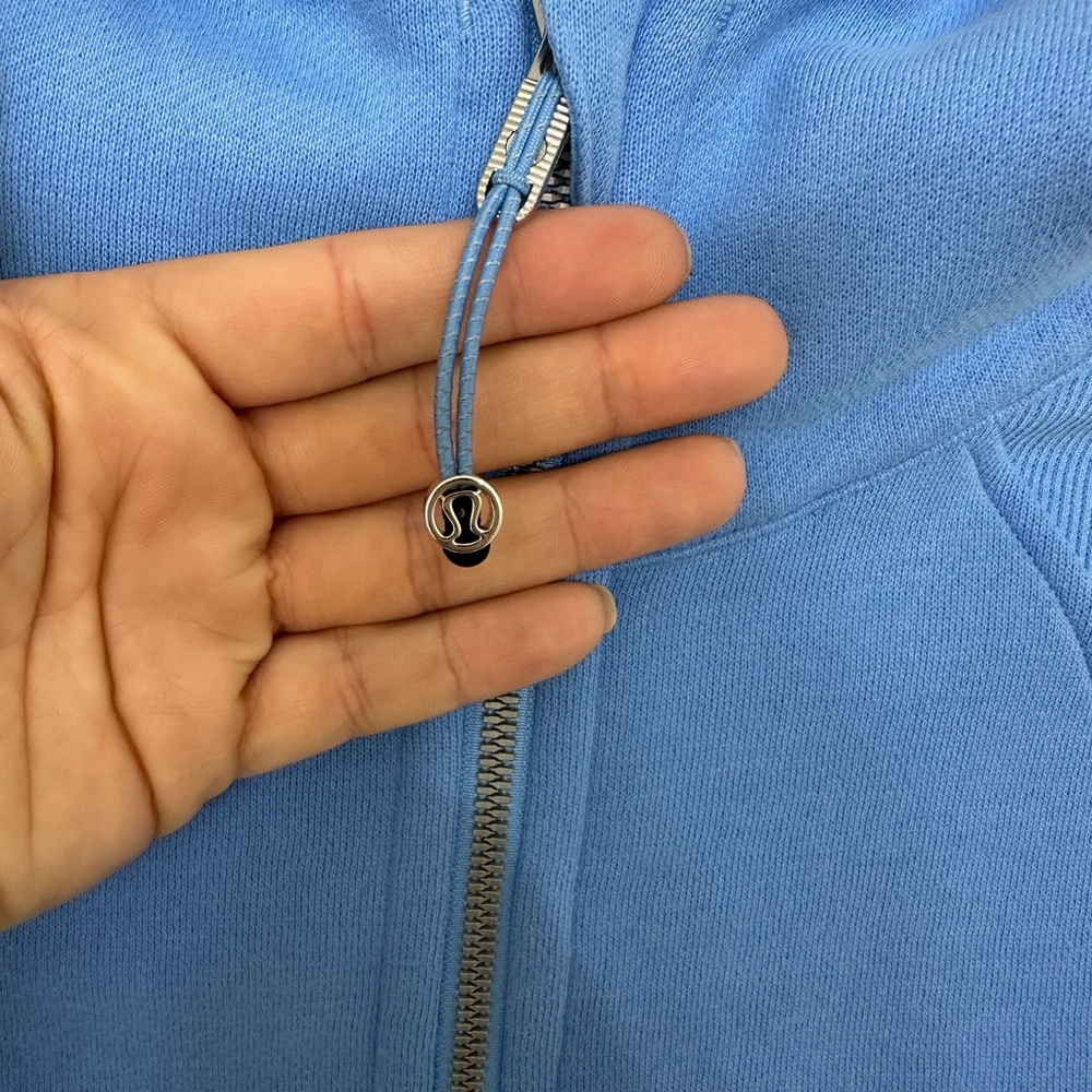 Lululemon Scuba Oversized Full-Zip Hoodie - Picture 3 of 6